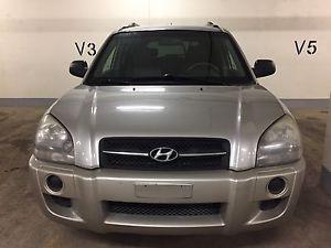 Hyundai Tucson , SUV** Low mileage **