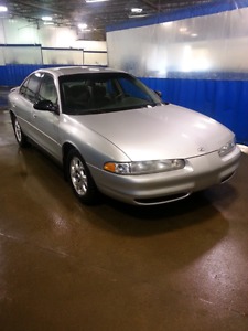 SUPER CLEAN OLDSMOBILE INTRIGUE WITH ONLY  KMS!