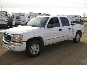 MINT  GMC SIERRA X4 CREWCAB SLE LOADED LOOK