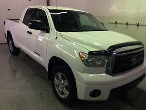  Toyota Tundra Pickup Truck