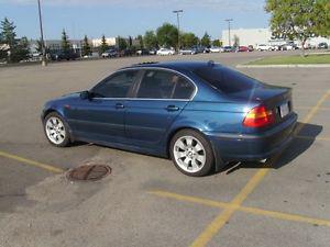  BMW 3-Series 330xi Sedan