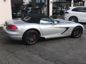  Dodge Viper