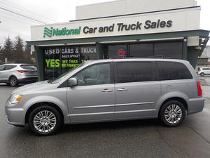  Chrysler Town and Country