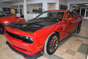  Dodge Challenger SRT HELLCAT