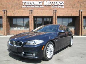  BMW 528i X DRIVE NAVIGATION SPORT PACKAGE!