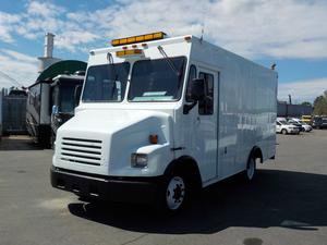  Freightliner M-Line Walk-in Step Van Mercedes Turbo