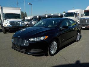  Ford Fusion Hybrid S