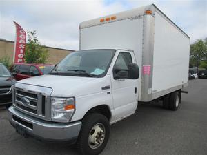  Ford E-450 BASE 16FT BOX LOW