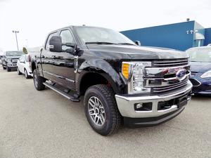  Ford F-250 LARIAT CREWCAB 4X4 BOîTE 6 3/4 DIESEL EN