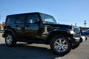  Jeep Wrangler 4X4, UNLIMITED, SAHARA, GPS, 2 TOP