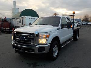  Ford F-350 SD Crew Cab Long Bed 4WD 9 Foot Flatdeck