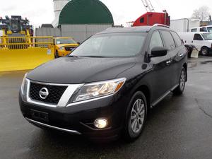  Nissan Pathfinder SV 4WD 3rd row seating