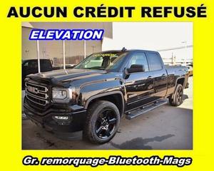  GMC sierra  ELEVATION AWD V8