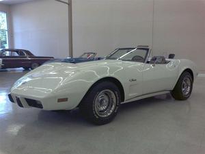  Chevrolet Corvette Stingray Convertible