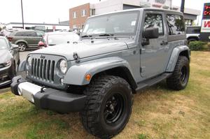  Jeep Wrangler Sahara