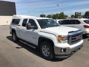  GMC sierra  SLE CREW V8 CAMERA