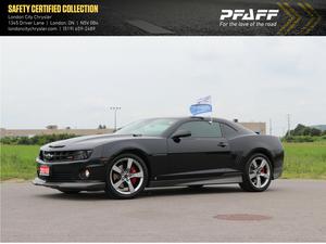  Chevrolet Camaro SS, 6.2L V8, Leather, LOW KMS