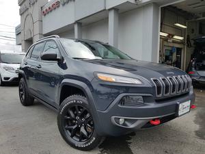  Jeep Cherokee TRAILHAWKS V6 4X4 TOIT PANORAMIQUE
