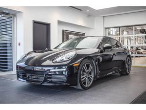  Porsche Panamera 4 PASM