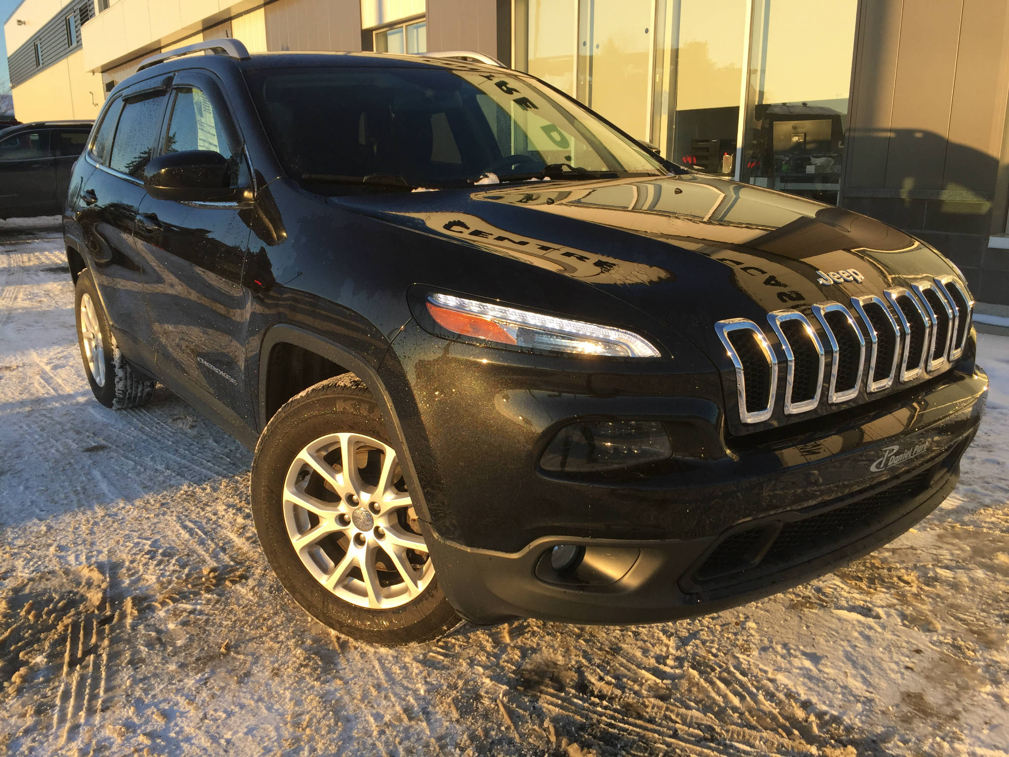  Jeep Cherokee NORTH 4X4 **BAS KILOMÉTRAGE**