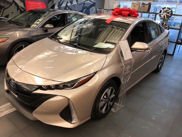  Toyota Prius Prime