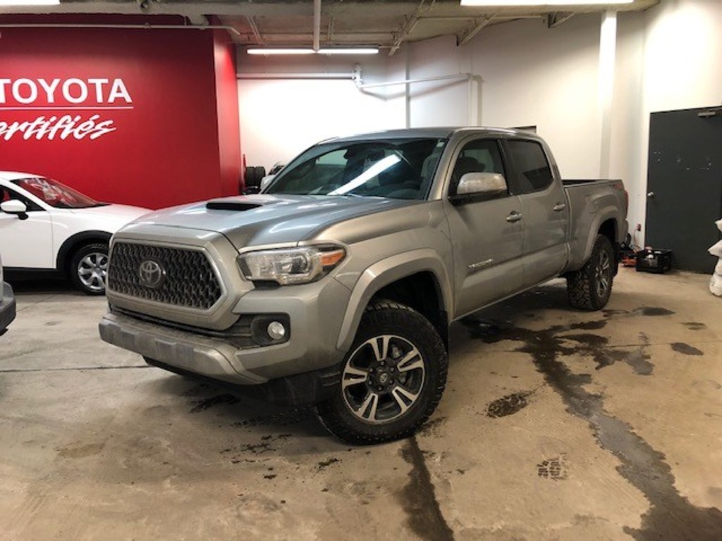  Toyota Tacoma TRD SPORT