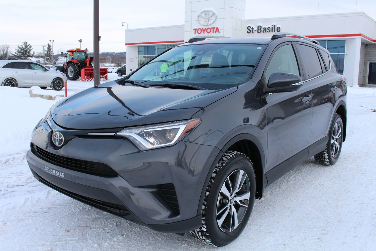  Toyota RAV4 LE AWD BLUETOOTH