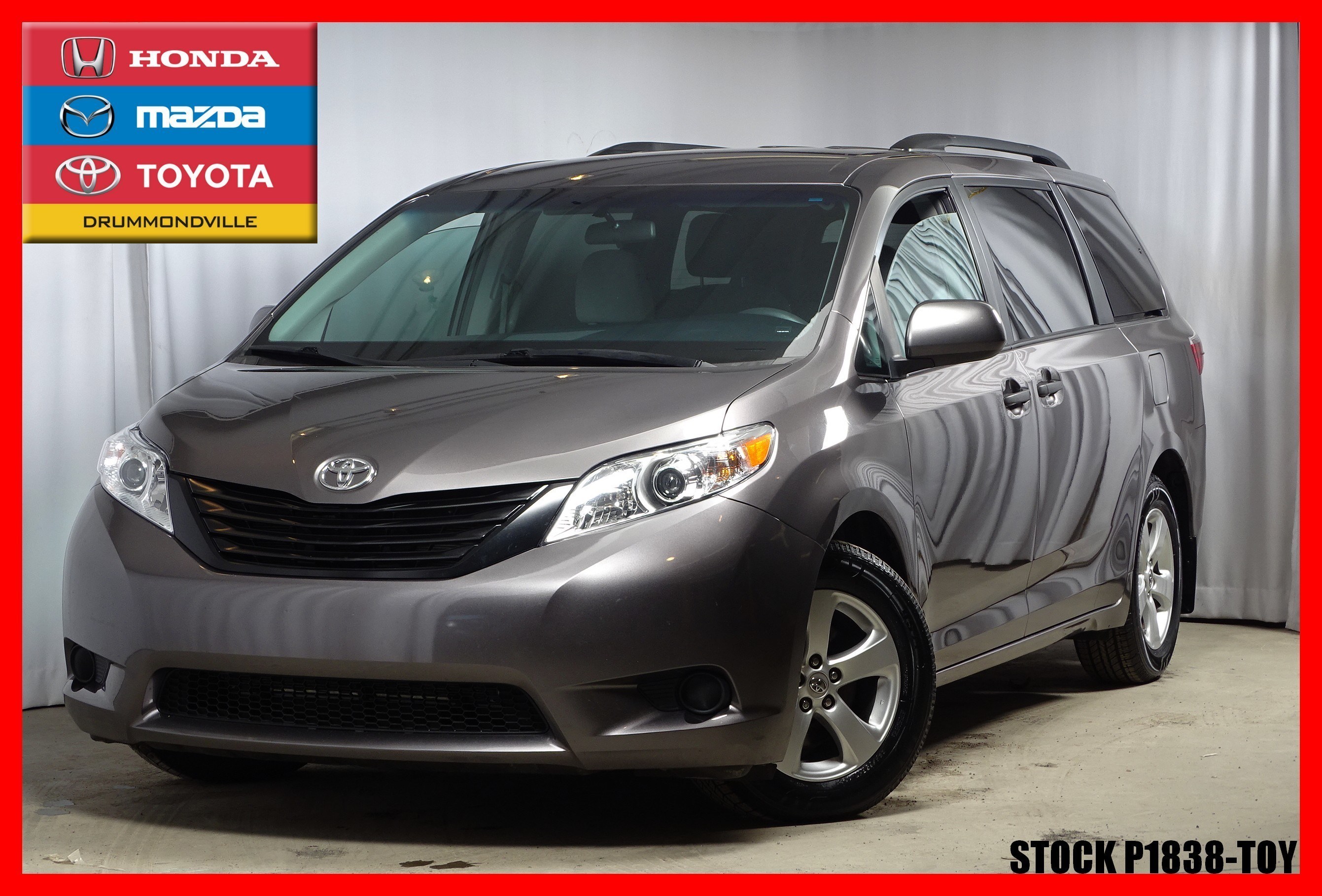  Toyota Sienna 7 PASSAGER CAMéRA