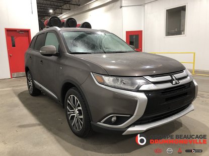  Mitsubishi Outlander SE TOURING