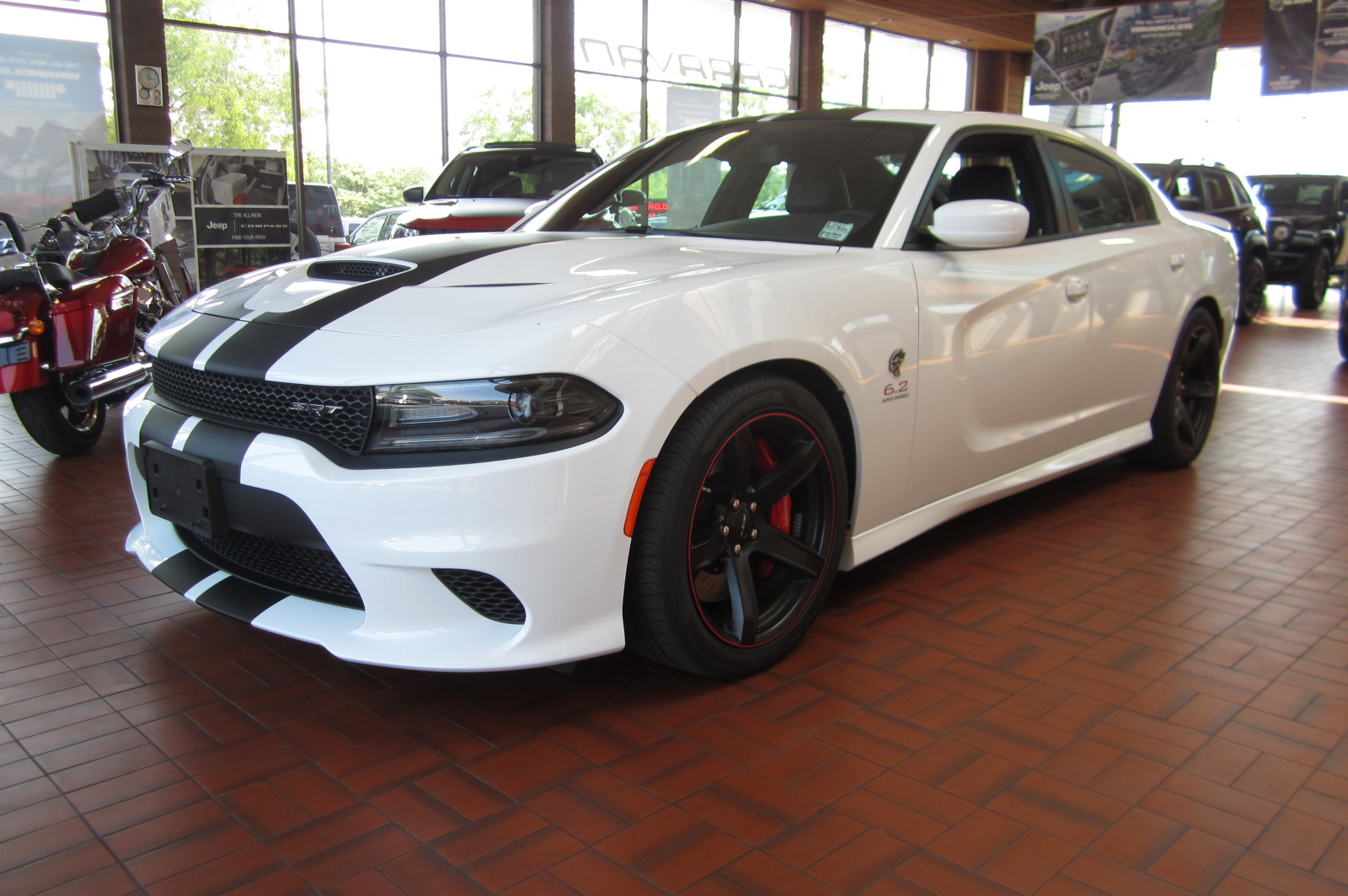  Dodge Charger HELLCAT