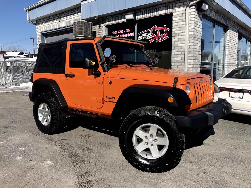  Jeep Wrangler 4 RM 2 PORTES SPORT TRAIL RATED