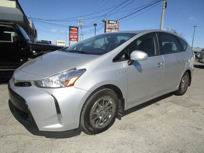  Toyota Prius V