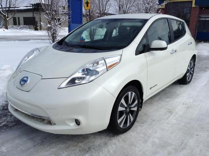  Nissan Leaf S