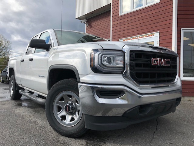  GMC sierra  CABINE DOUBLE 4RM  PO, 4X4,