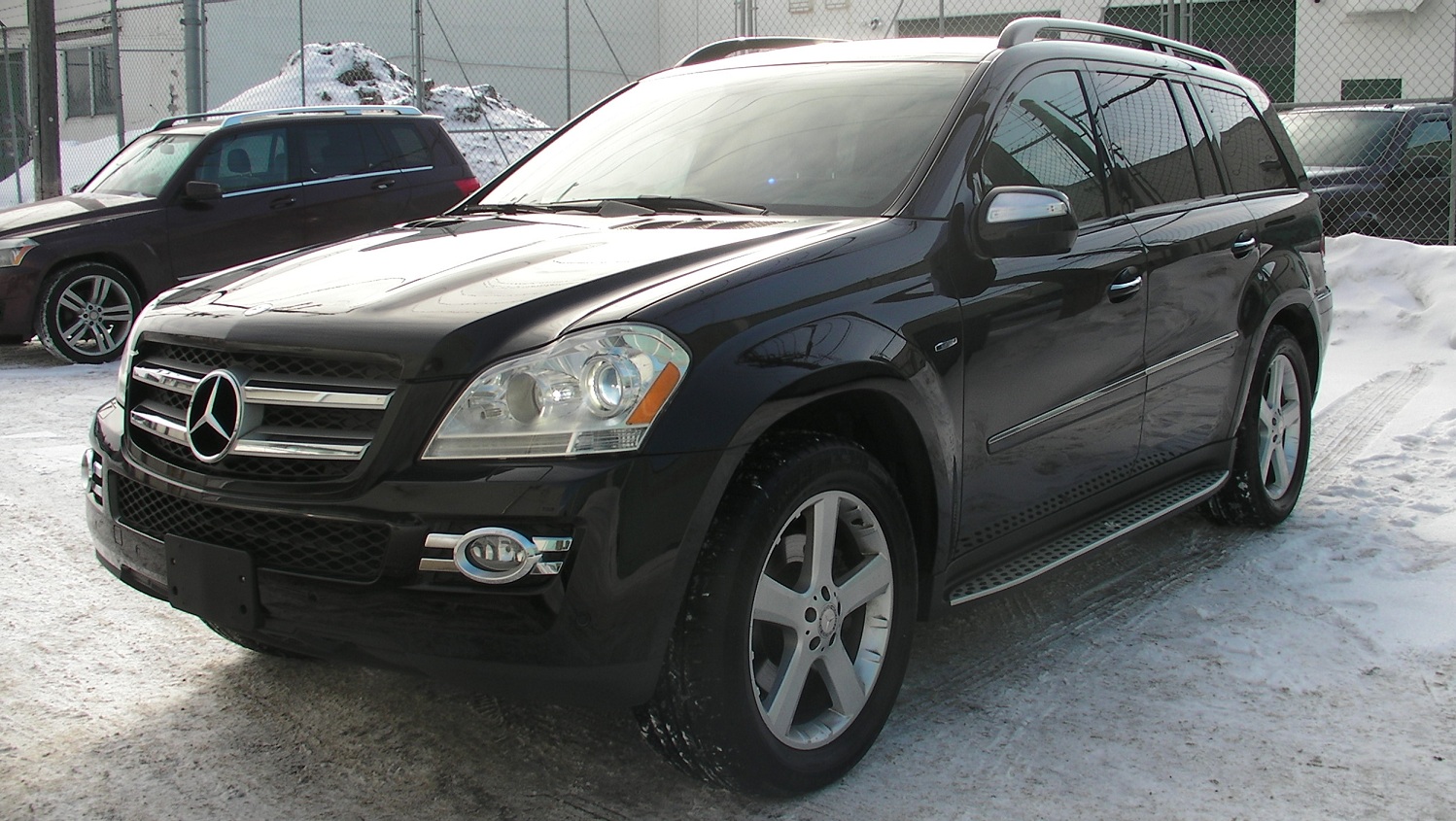  Mercedes-Benz GL320 in Edmonton, Alberta, $