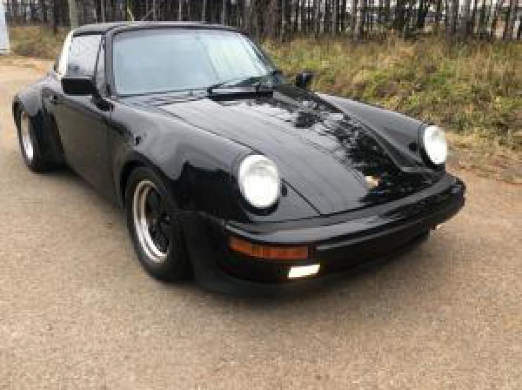  Porsche 911 CARRERA TARGA