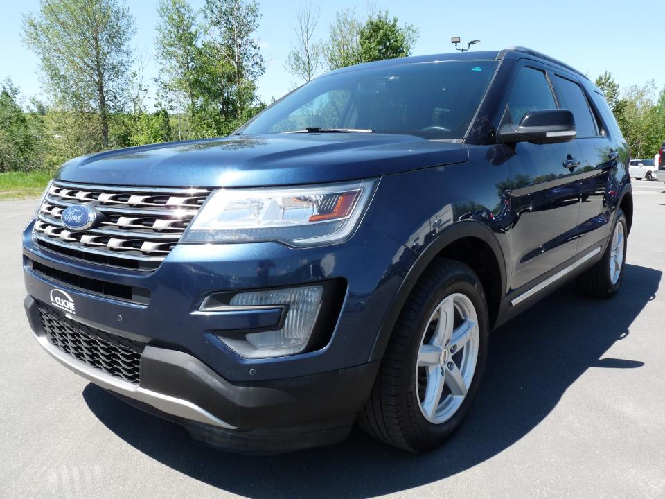  Ford Explorer XLT AWD V6 3.5L, NAVI, ENS. REMORQ 