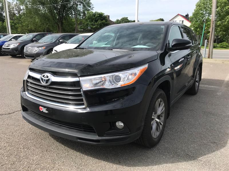  Toyota Highlander LE AWD 7 PASSAGERS