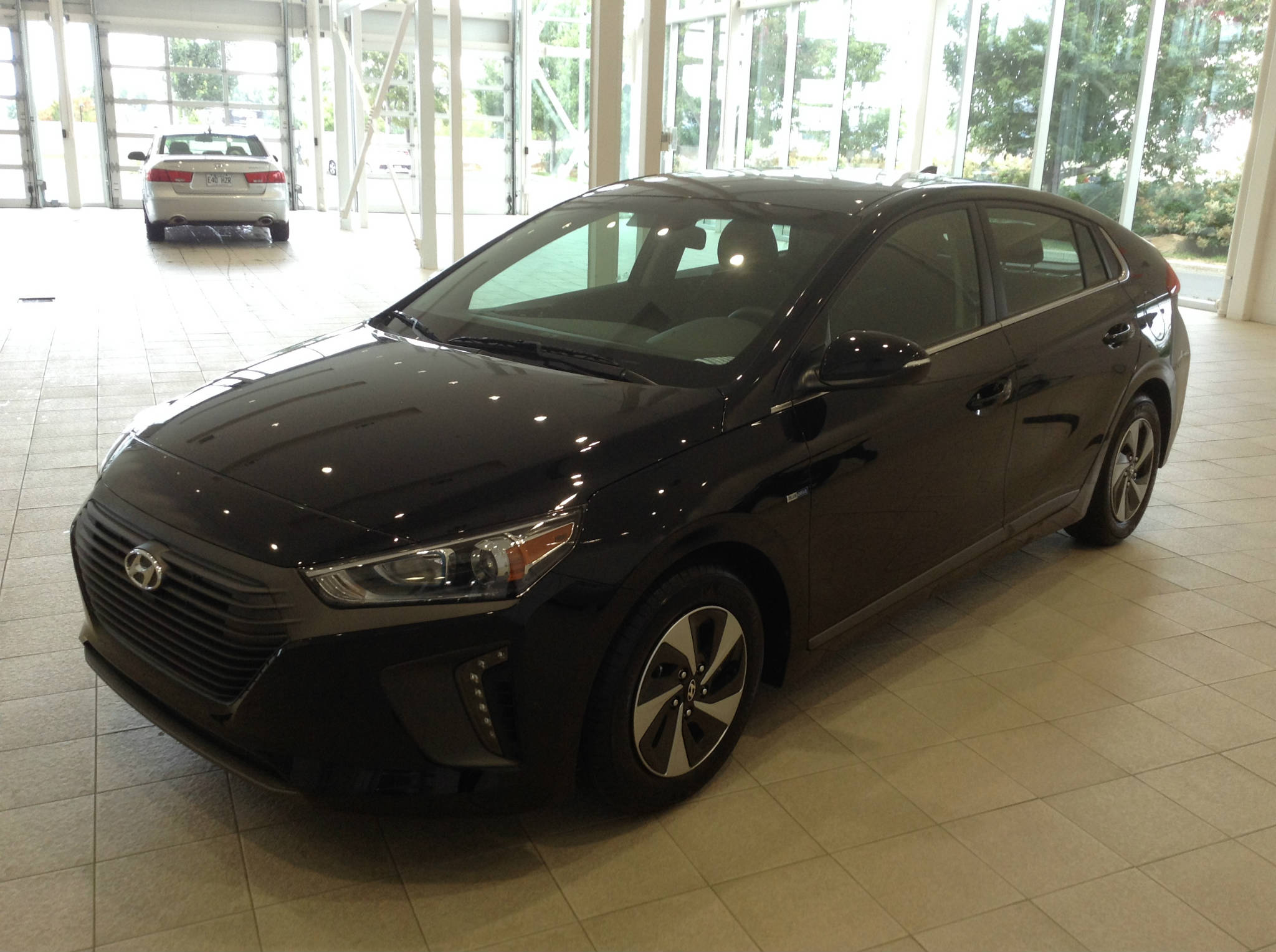  Hyundai Ioniq HYBRIDE PREFFERED