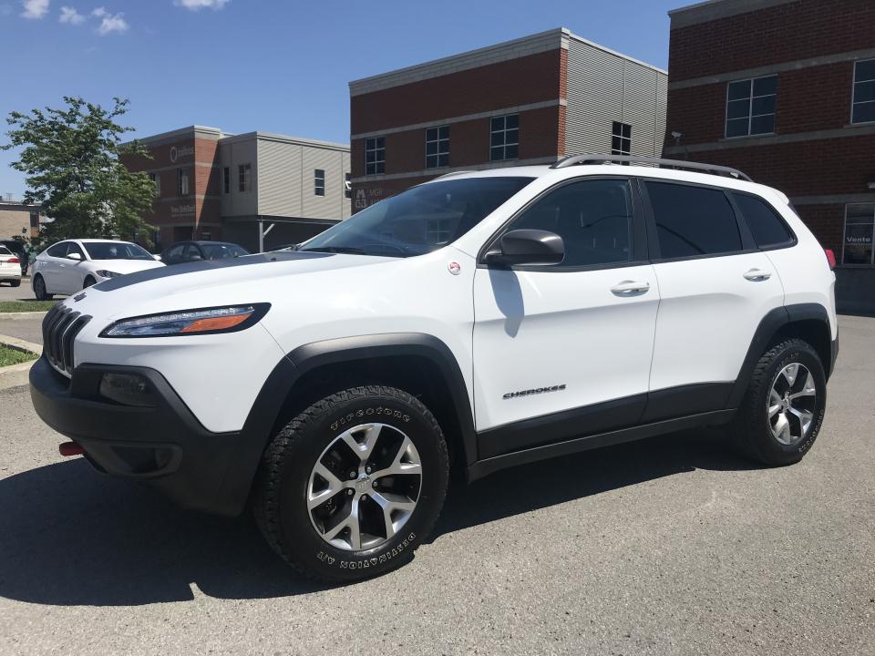  Jeep Cherokee TRAILHAWK 4 PORTES 4 ROUES MOTRICES