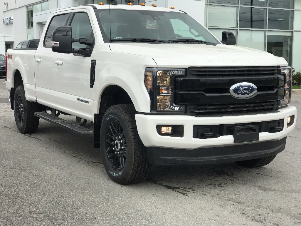  Ford F-250 LARIAT/S.CREW/608A/6PI 5/ V8 6,7L DIESEL