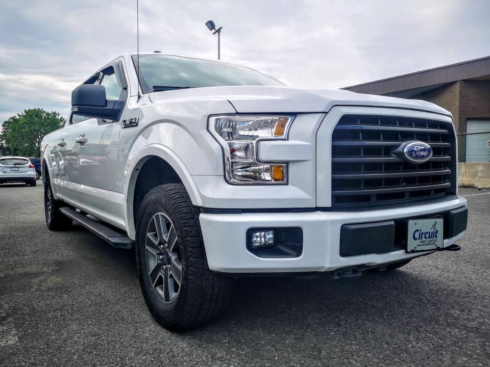  Ford F-150 CAB SUPERCREW 4RM V8 AVEC NAVIGATION