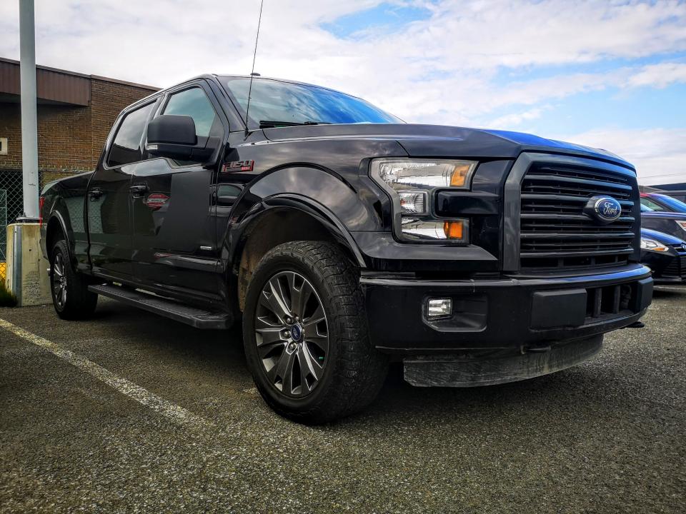  Ford F-150 CREW SPORT ** SPECIAL EDITION **