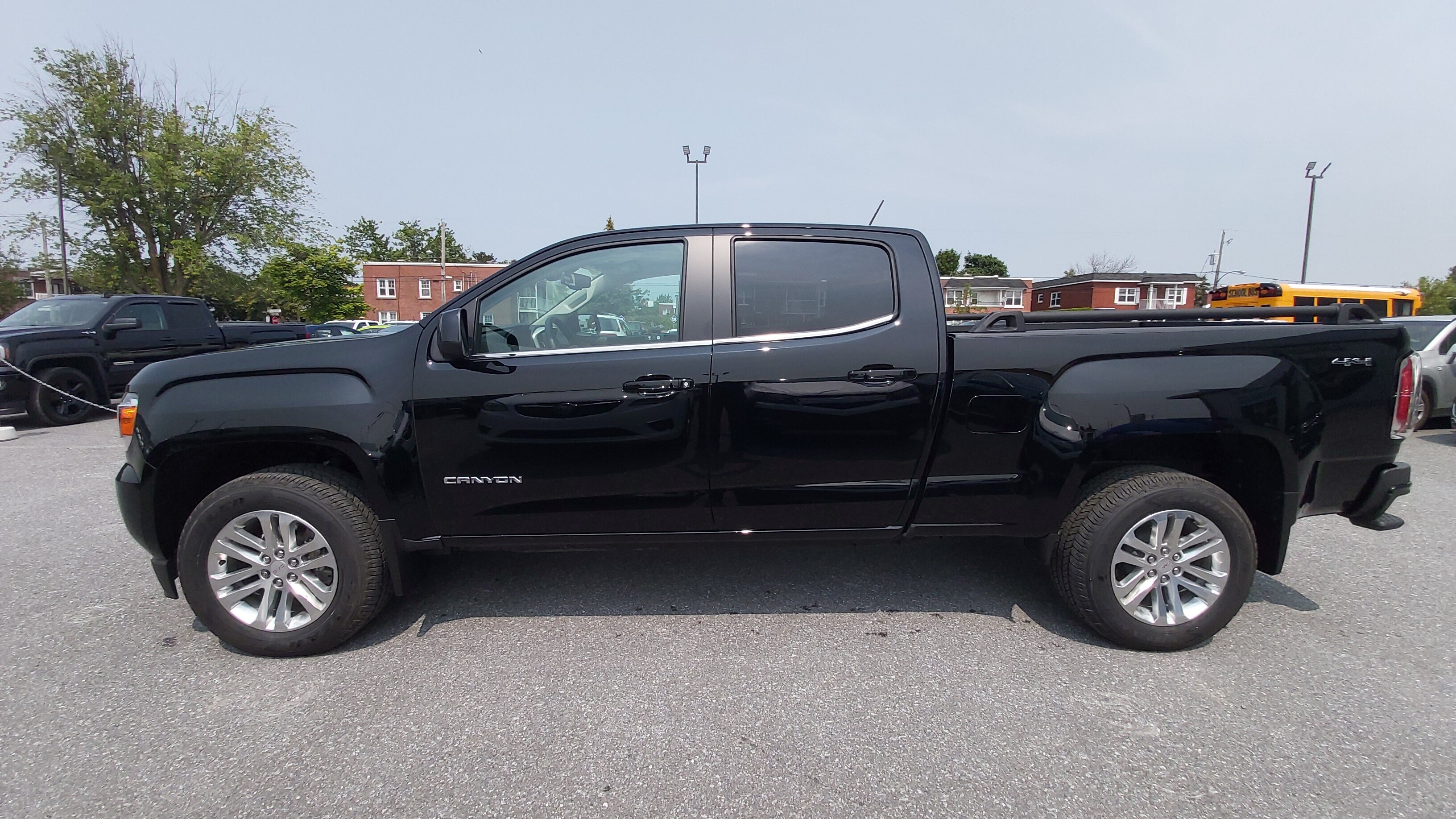  GMC Canyon CREW CAB SLE LONG