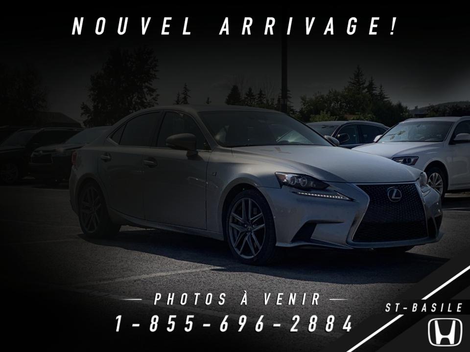  Lexus IS350 AWD + SUPER PROPRE + GARANTIE + WOW!!