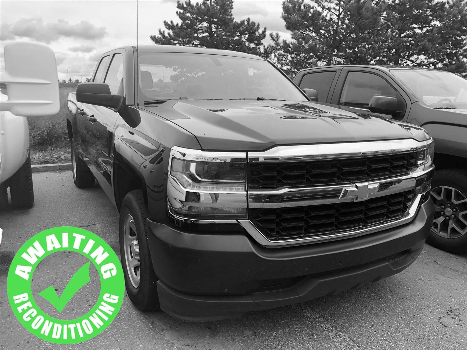  Chevrolet Silverado  in Sherwood Park, Alberta,