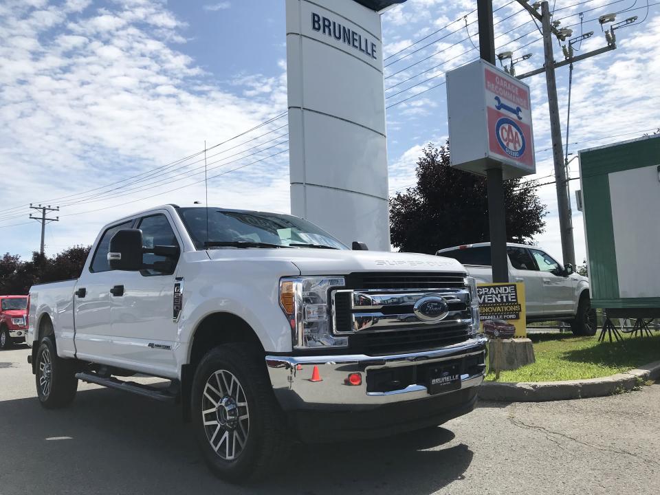  Ford F-250 XLT 6,7L DIESEL CREW