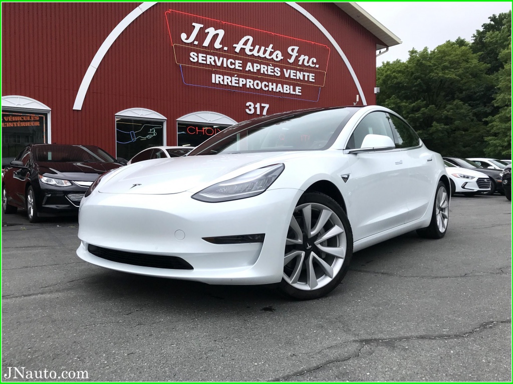  Tesla 3