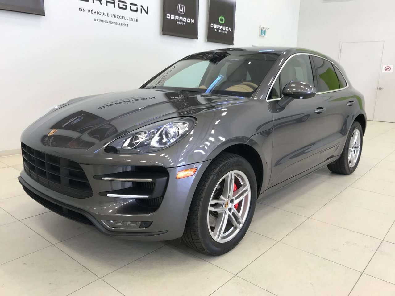  Porsche Macan TURBO A/C SUSPENSION