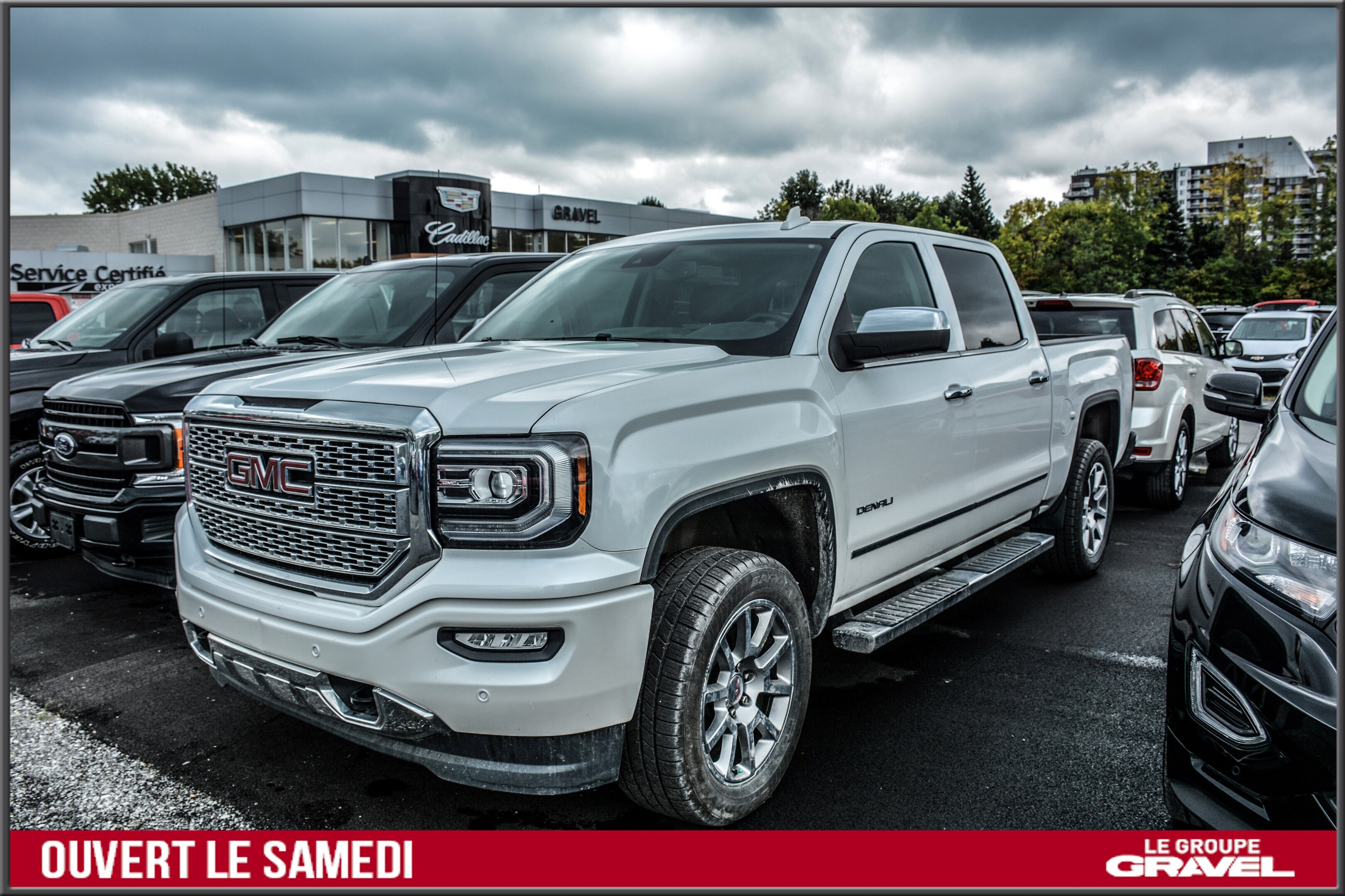  GMC sierra  DENALI SIèGES CH